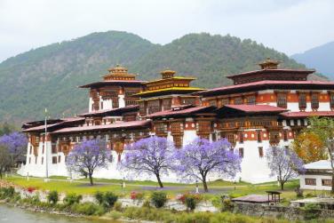 Vương quốc Bhutan - Đất nước hạnh phúc và thanh bình