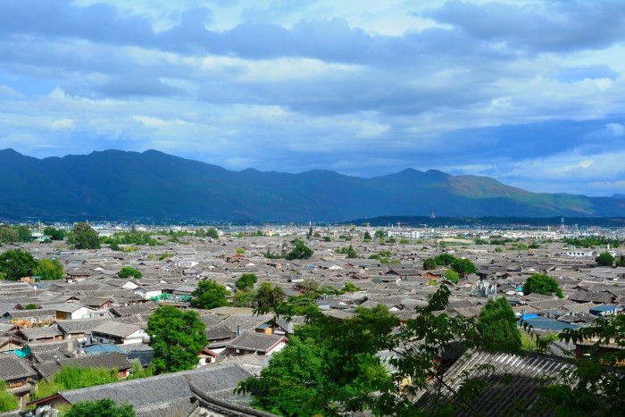 PHỐ CỔ LỆ GIANG