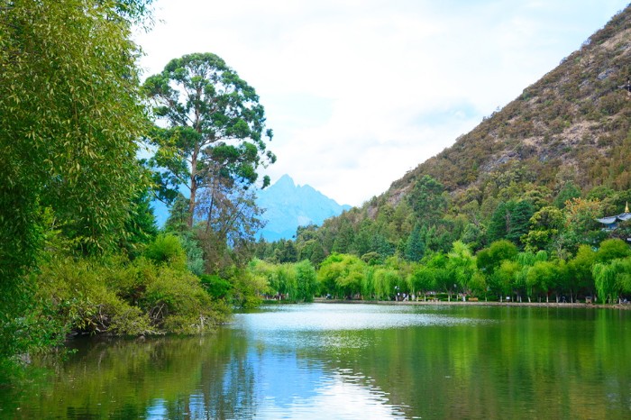 CÔNG VIÊN HẮC LONG ĐÀM
