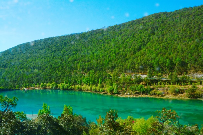 NÚI TUYẾT NGỌC LONG