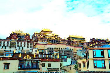 TU VIỆN TÙNG TÁN LÂM Ở SHANGRI-LA