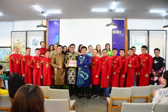 TST tourist presents 2020 Brilliant Ao Dai awards