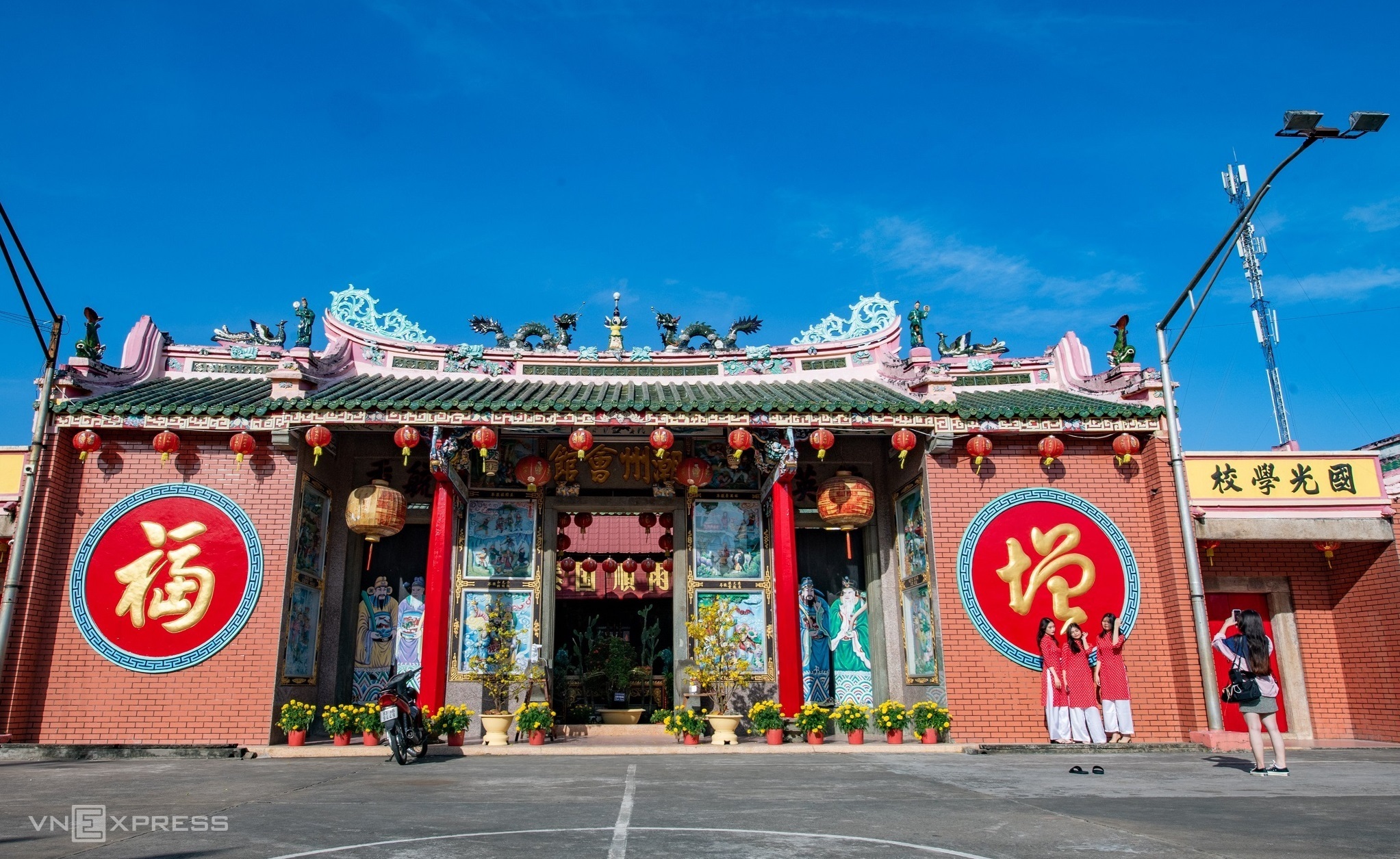 TSTtourist-chua-nguoi-hoa-o-soc-trang-6