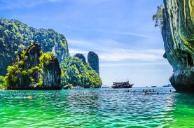 Chọn Phuket hay Koh Samui khi tới Thái Lan