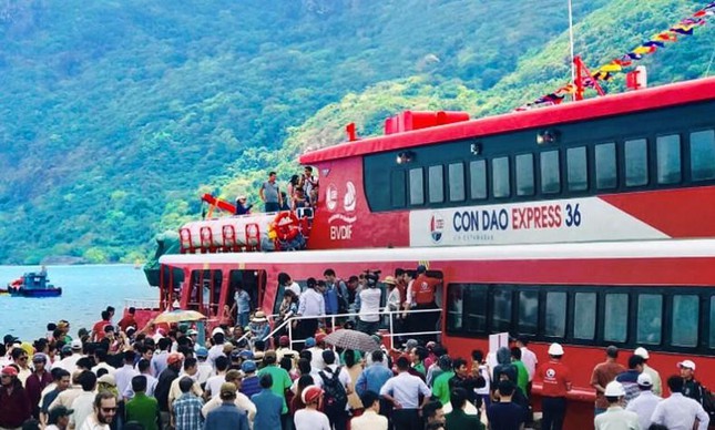 TSTtourist-con-dao-tu-dia-nguc-toi-thien-duong-xa-ma-gan-2