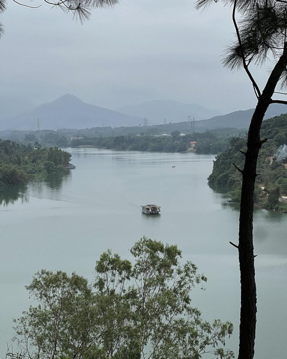 TSTtourist-hue-co-gi-dep-ma-ky-duyen-minh-trieu-yeu-thich-den-the-3