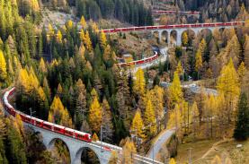 Tận mắt chiêm ngưỡng 3 tuyến đường sắt đẹp nhất ở Thụy Sĩ
