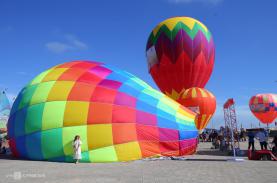 Bay khinh khí cầu ngắm biển Cửa Lò