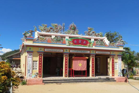 Tục thờ cá Ông của người Lý Sơn