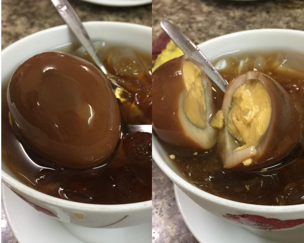 TSTtourist-che-an-voi-trung-va-thit-thach-thuc-thuc-khach-1