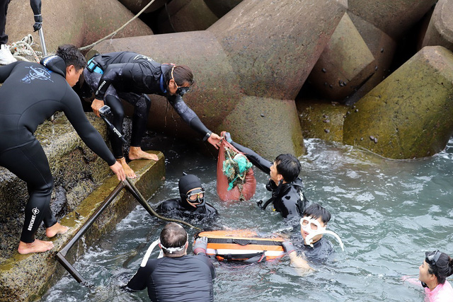 TSTtourist-dao-jeju-phat-trien-du-lich-khong-khi-thai-carbon-va-rac-thai