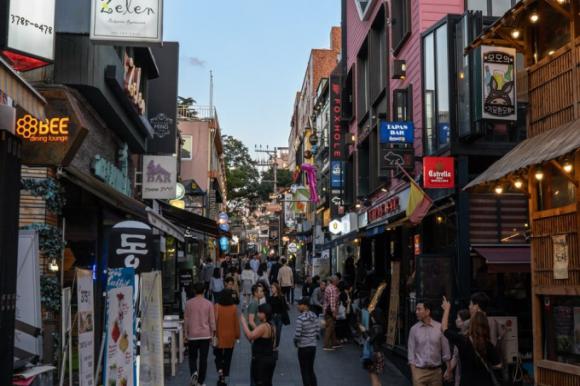 Itaewon - phố Tây không ngủ ở Hàn Quốc