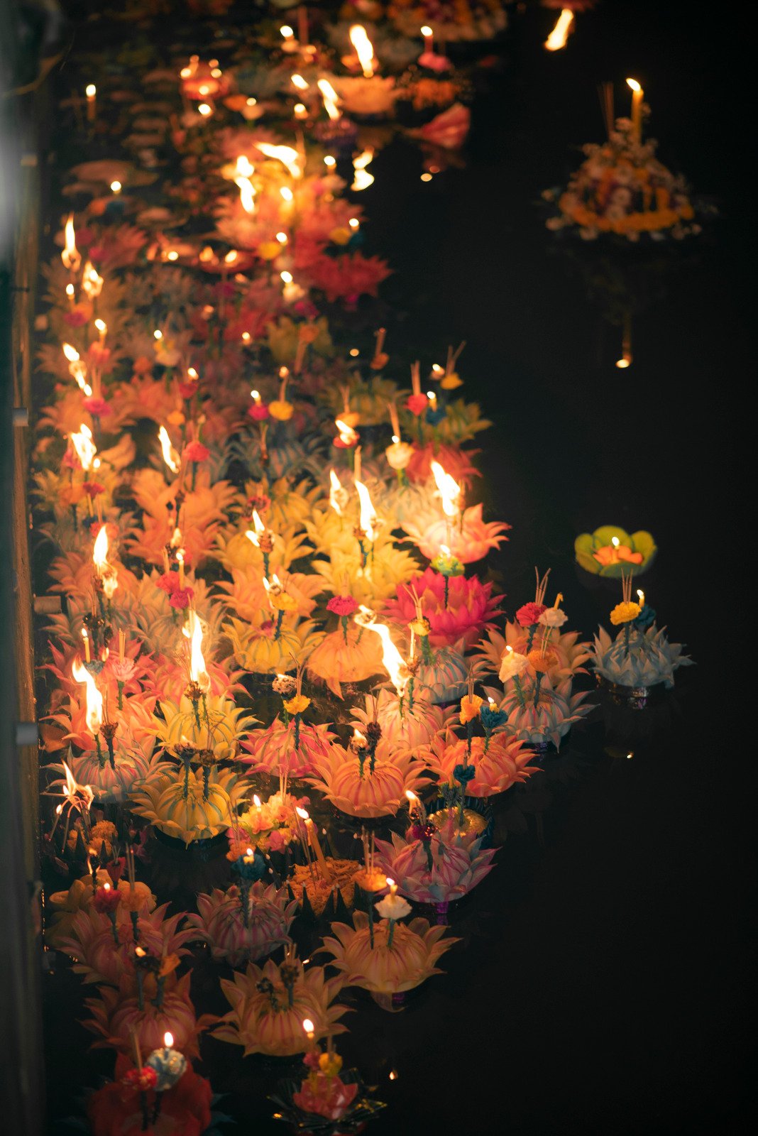 Lễ hội hoa đăng Loy Krathong