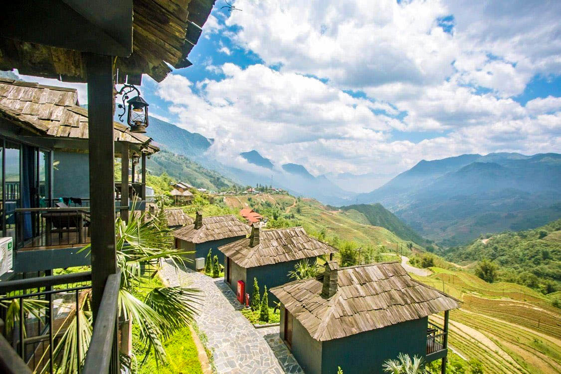 TSTtourist-tu-van-an-choi-o-sa-pa-ngay-mo-tro-lai-2