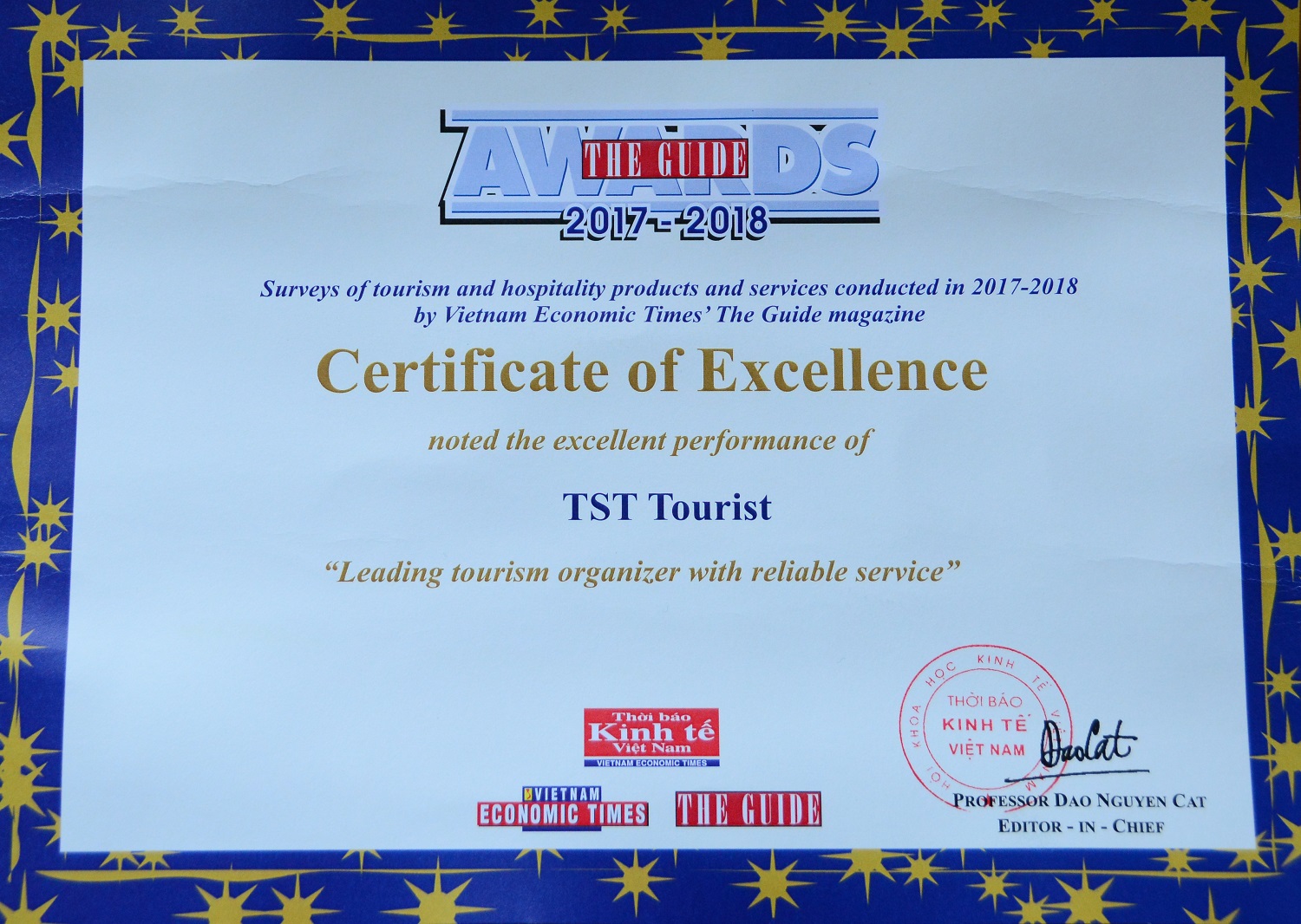 Bang_khen_The_Guide_Awards_2017_-_2018